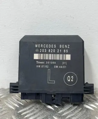 Mercedes-Benz C W203 Door control unit/module A2038202185