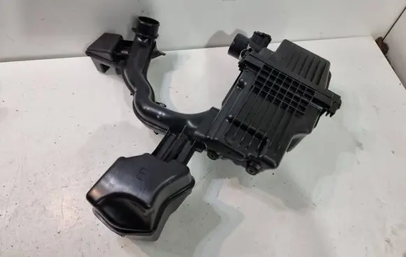 Toyota Corolla Cross Air filter box 1775137170
