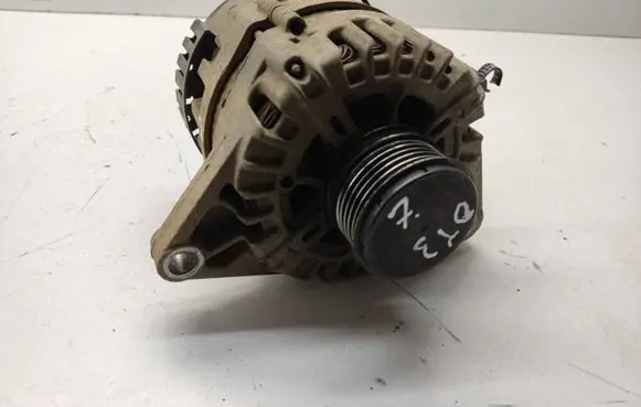 KIA Optima Generator/alternator 373002A800