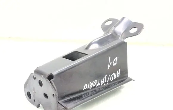 Volvo S80 Radiator support slam panel bracket 