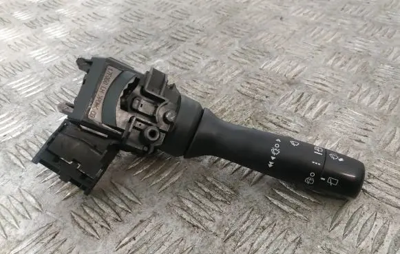 Toyota Urban Cruiser (XP110) Wiper speed switch 5223017F704