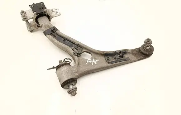 Mercedes-Benz A W176 Front lower control arm/wishbone A2463330100 A2463330200