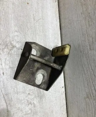 Bentley Mulsanne Engine bonnet/hood lock/latch loop/hook 