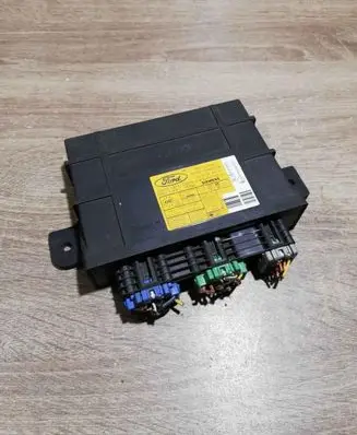 Ford Mondeo MK II Comfort/convenience module 97BG15K600GB 5WK4714