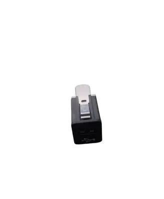 BMW 3 E90 E91 USB socket connector 9237656