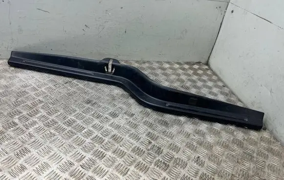 Land Rover Discovery 3 - LR3 Other trunk/boot trim element ERQ000053