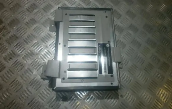Chrysler 300M Sound amplifier 04760902AB