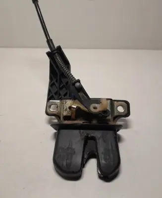 Audi A4 S4 B6 8E 8H Tailgate/trunk/boot lock/catch/latch 8E5827505A