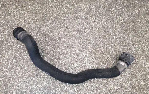 Audi A4 S4 B8 8K Engine coolant pipe/hose 8K0121101M