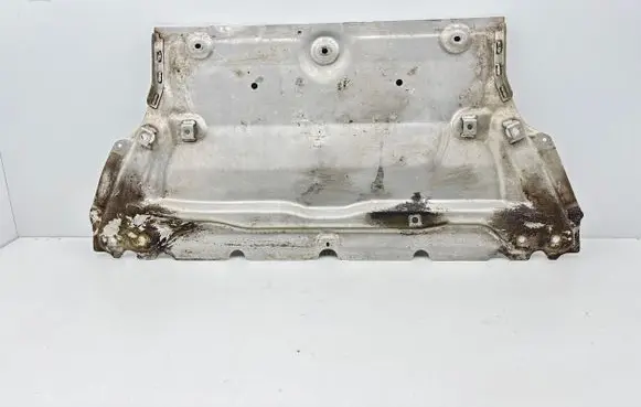 Audi A5 Engine splash shield/under tray 8W7825235B