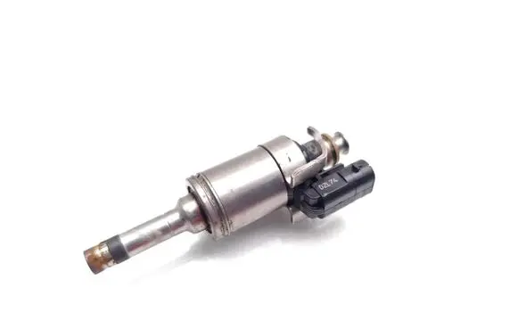 Ford Fiesta Fuel injector J1BG-9F593-AA