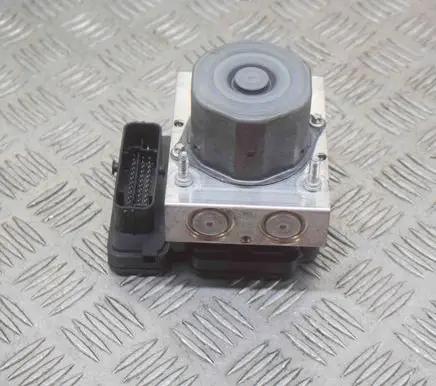 Maserati Quattroporte ABS Pump 0265243695 0265956101
