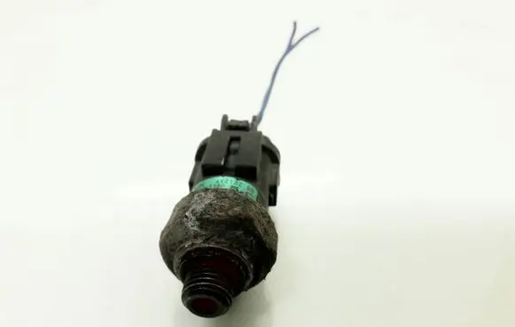 Air conditioning (A/C) pressure sensor