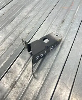 BMW 3 F30 F35 F31 Fender mounting bracket 