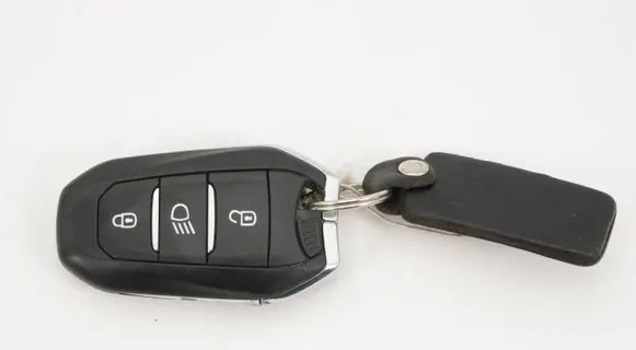 Peugeot 2008 II Ignition key/card RCVCDIM3A