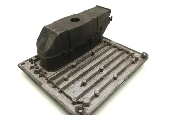 Ford Fiesta Engine control unit/module 4S61-12A650-NA 3BTA S120977013A