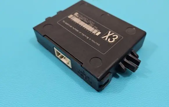 Lexus IS III XE30 Central body control module 89784-53040 IMPRK1502995