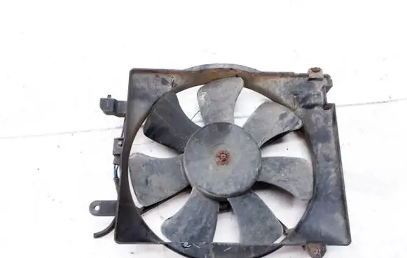 Chevrolet Matiz Radiator cooling fan shroud