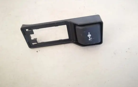 BMW 1 E81 E87 Cigarette lighter 694243902 6942439-02
