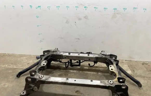 Maserati Quattroporte Front subframe