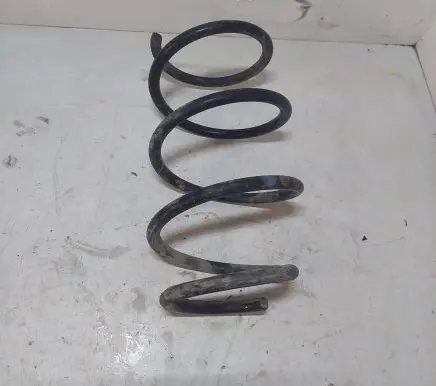 BMW 5 E39 Front coil spring