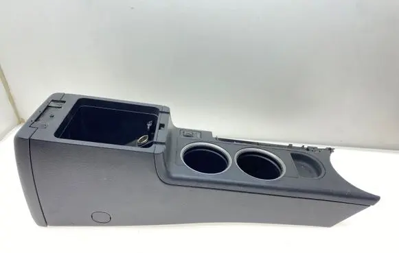 Subaru Outback Center console