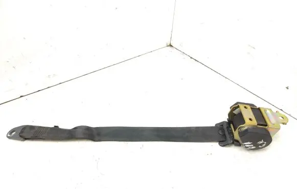 Peugeot 607 Rear seatbelt E2049024