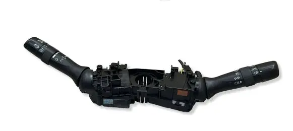 Lexus RX 450H Wiper turn signal indicator stalk/switch 173832 17F399