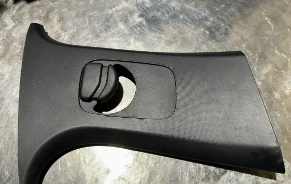 Citroen DS4 (B) pillar trim (top) 9687483377