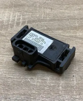 Renault Scenic I Air pressure sensor 12213971