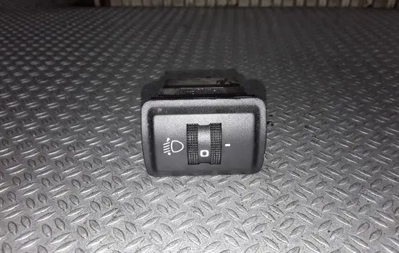 Audi A4 S4 B5 8D Headlight level height control switch 8D0941301B