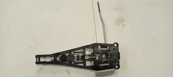 Buick Encore I Front door check strap stopper 42527449 42527446 13576837