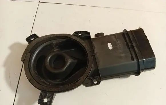 Renault Espace - Grand espace IV Air intake duct part 8200028759