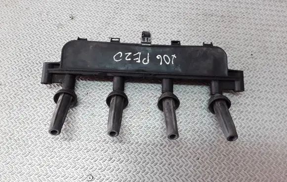 Peugeot 206 High voltage ignition coil 154302 9635864980