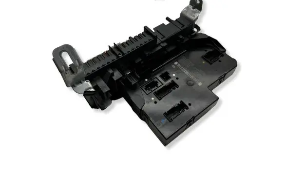 Mercedes-Benz E W212 SAM control unit 2129004901 2129015001 2129024301