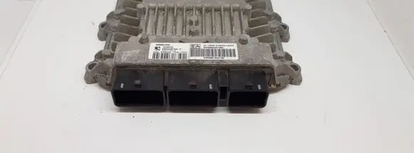 Citroen C4 I Engine control unit/module 5WS40615AT 9661642180