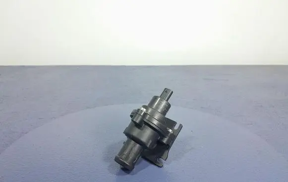 Mercedes-Benz AMG GT R190 C190 Vacuum valve A0001532859