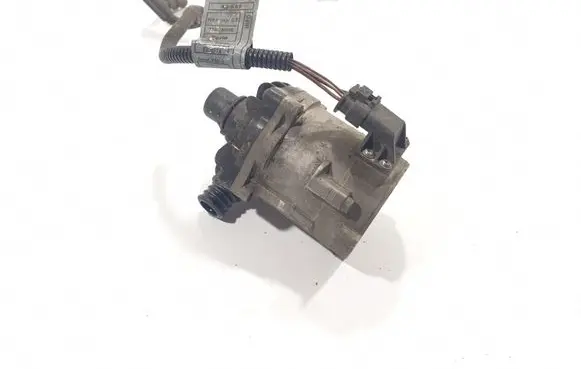 BMW 5 F10 F11 Electric auxiliary coolant/water pump 7566335