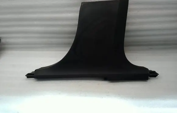 (B) pillar trim (top)