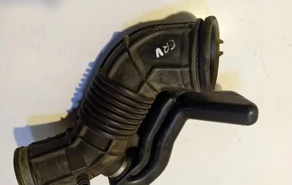 Honda CR-V Air intake duct part RB1