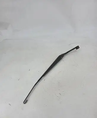 Mitsubishi Pajero Front wiper blade arm