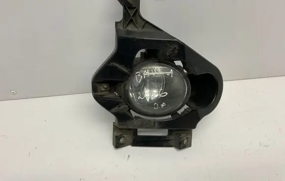 BMW 1 E81 E87 Front fog light 13101610