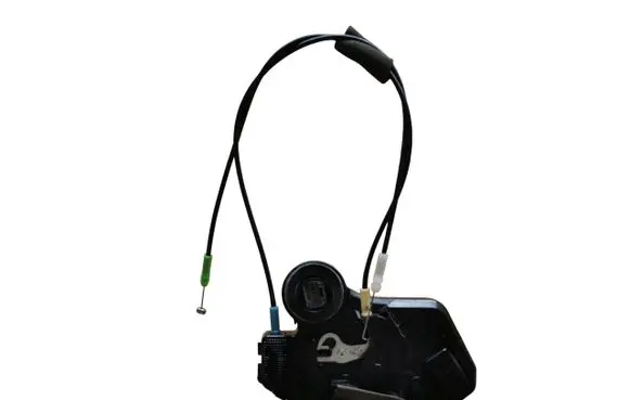 Suzuki Grand Vitara II Rear door lock 