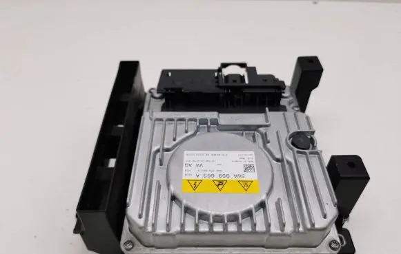 Audi A3 8Y Voltage converter inverter 5WA907332 5WA959663A