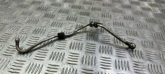 Skoda Octavia Mk3 (5E) Turbo turbocharger oiling pipe/hose 04L145771J