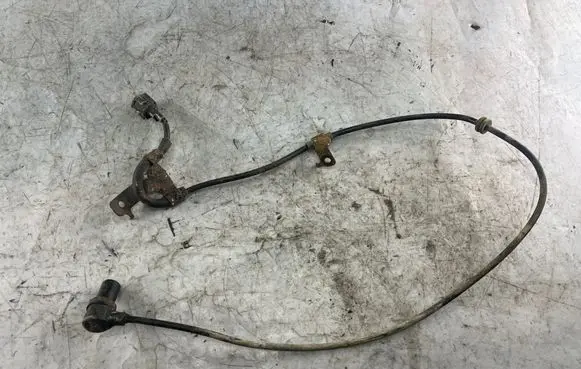 Nissan Patrol Y61 ABS brake wheel speed sensor