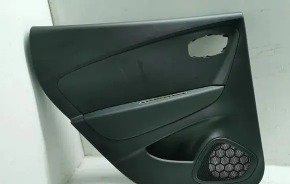 Renault Captur Rear door card panel trim 829A11902R