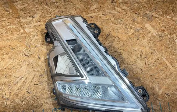 Volvo S60 Headlight/headlamp 24056510 S2510F132-M