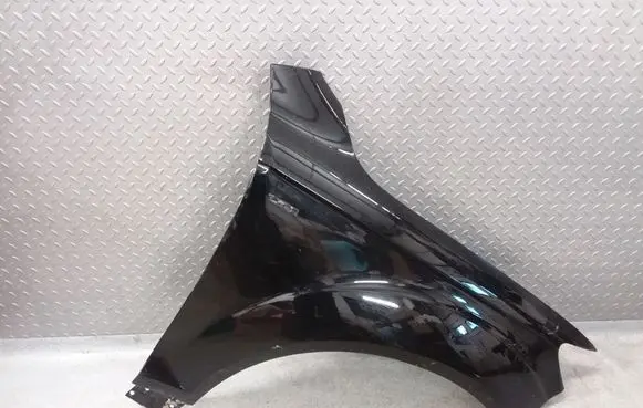 Audi Q7 4L Fender