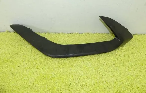 KIA Sportage Front bumper splitter molding 86595-R2CA0